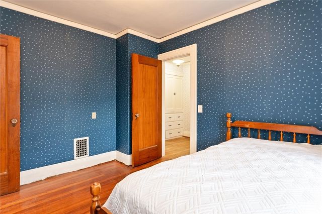 3242 Saint Paul Boulevard, Irondequoit, NY 14617