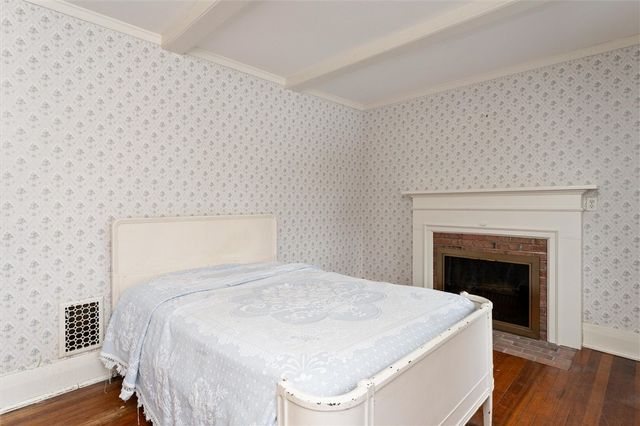 3242 Saint Paul Boulevard, Irondequoit, NY 14617