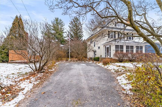 3242 Saint Paul Boulevard, Irondequoit, NY 14617