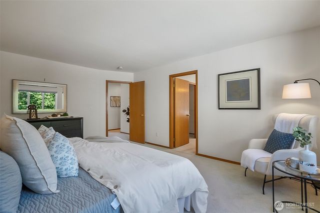 8721 128th Avenue NE, Kirkland, WA 98033