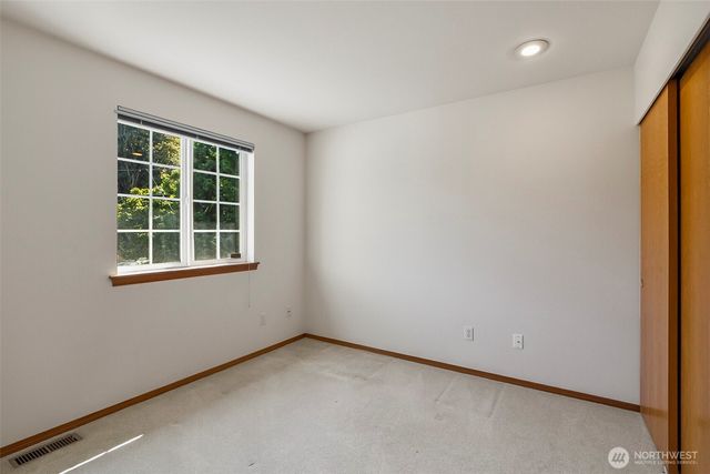 8721 128th Avenue NE, Kirkland, WA 98033