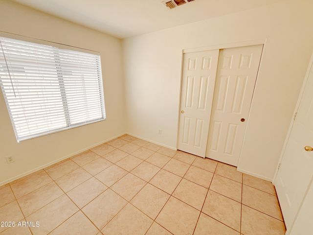 1282 W MACAW Drive, Chandler, AZ 85286