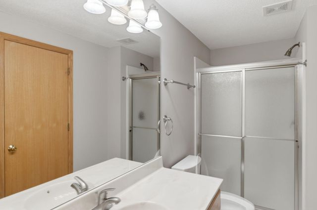 8182 Lori Lane, Woodbury, MN 55125