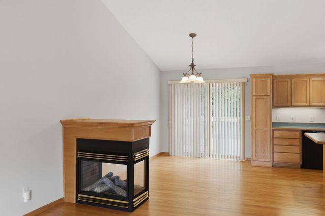 8182 Lori Lane, Woodbury, MN 55125