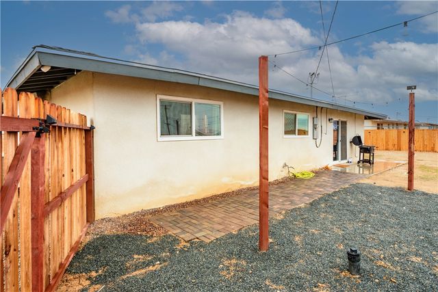 1160 Barbara, Thermal, CA 92274