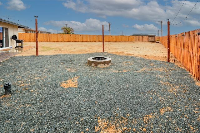 1160 Barbara, Thermal, CA 92274