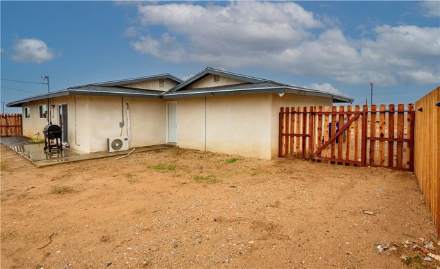 1160 Barbara, Thermal, CA 92274