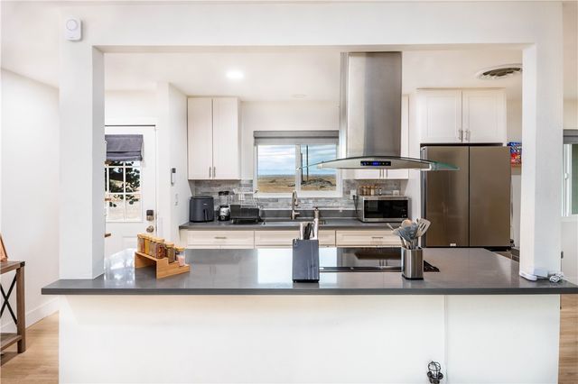 1160 Barbara, Thermal, CA 92274