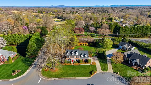 2716 Charleston Court, Claremont, NC 28610