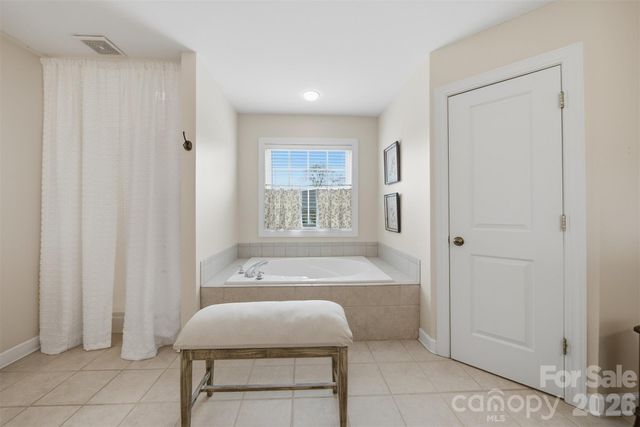 2716 Charleston Court, Claremont, NC 28610