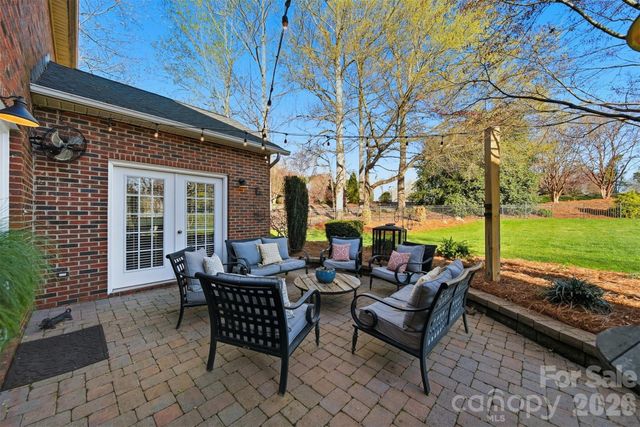 2716 Charleston Court, Claremont, NC 28610