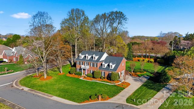 2716 Charleston Court, Claremont, NC 28610