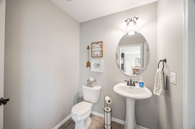 1208 Pleasant Street SE, Bondurant, IA 50035
