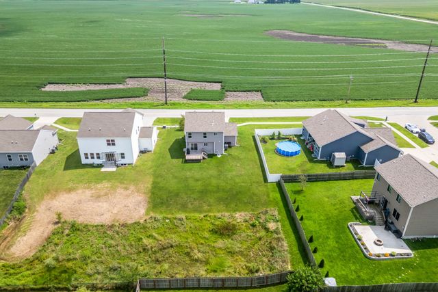 1208 Pleasant Street SE, Bondurant, IA 50035
