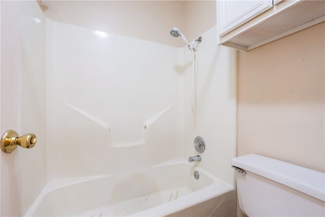 905 Saint Timothy St, Corpus Christi, TX 78418