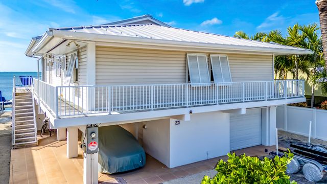 E 556 Caribbean Drive, Summerland Key, FL 33042