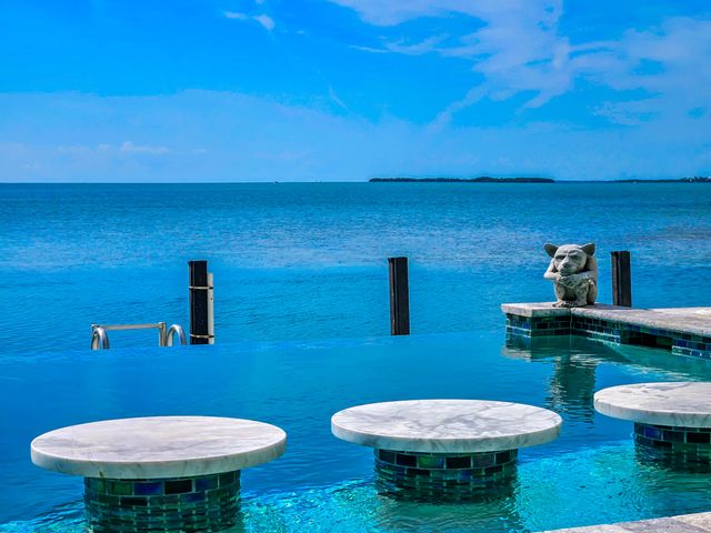 E 556 Caribbean Drive, Summerland Key, FL 33042