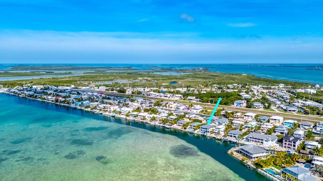 E 556 Caribbean Drive, Summerland Key, FL 33042
