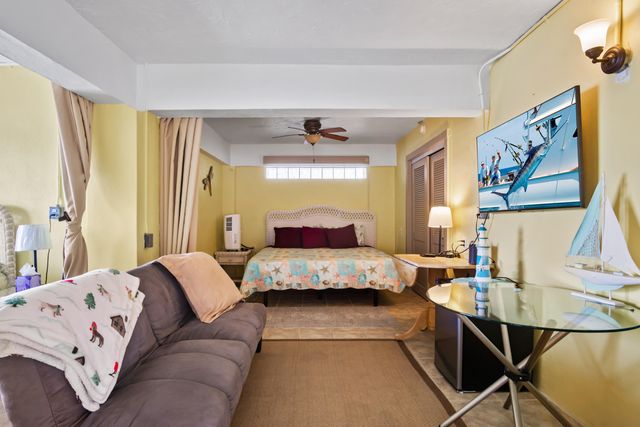 E 556 Caribbean Drive, Summerland Key, FL 33042