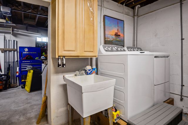 E 556 Caribbean Drive, Summerland Key, FL 33042