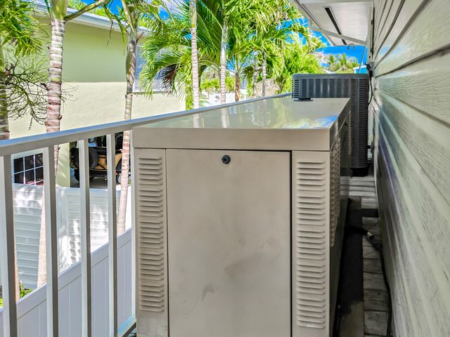 E 556 Caribbean Drive, Summerland Key, FL 33042