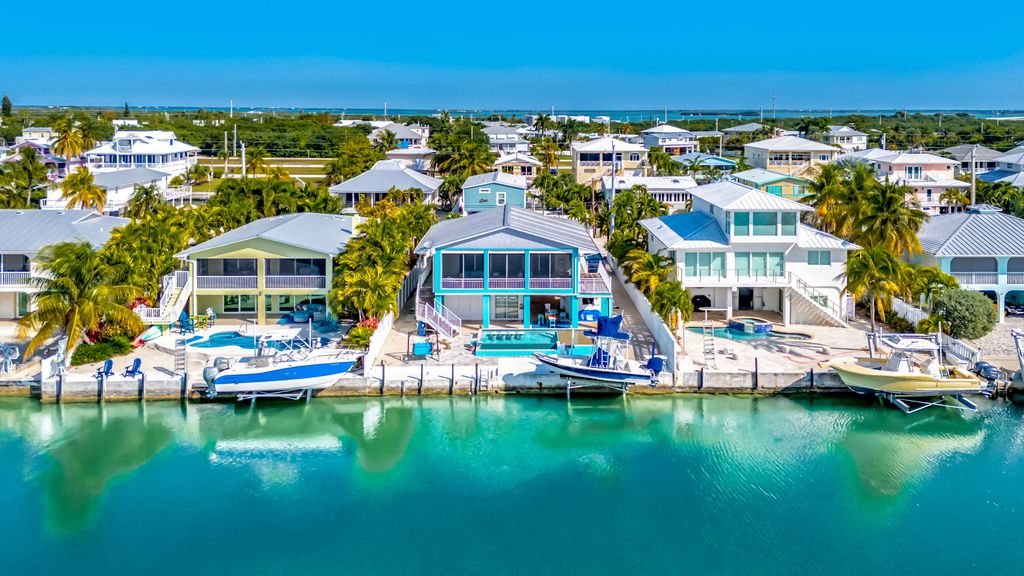 E 556 Caribbean Drive, Summerland Key, FL 33042