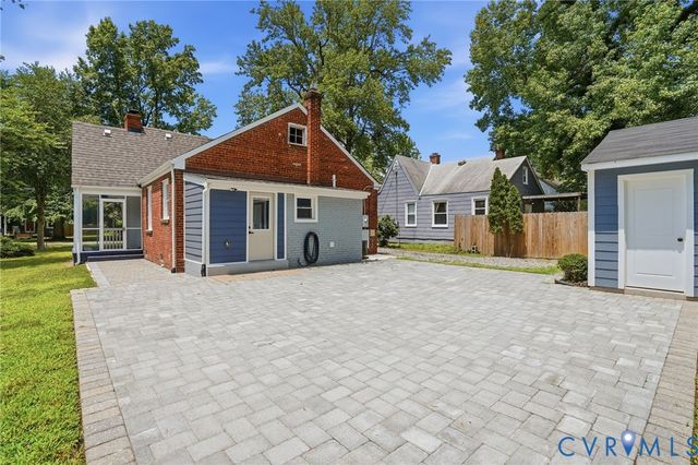 6929 Woodrow Ter, Richmond, VA 23228