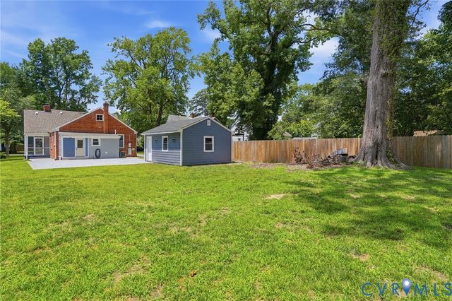 6929 Woodrow Ter, Richmond, VA 23228