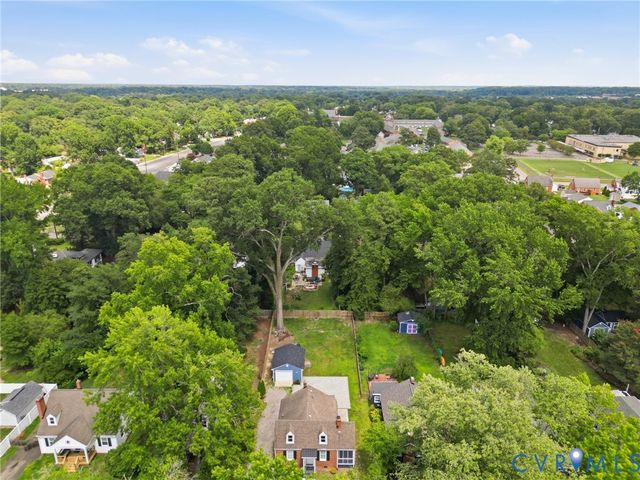 6929 Woodrow Ter, Richmond, VA 23228