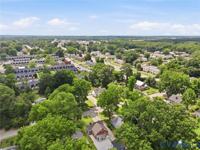 6929 Woodrow Ter, Richmond, VA 23228