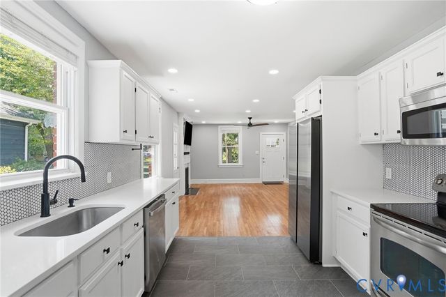 6929 Woodrow Ter, Richmond, VA 23228