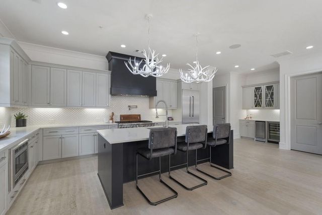 132 Grand Crescent, Alpharetta, GA 30009