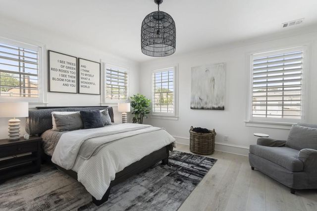 132 Grand Crescent, Alpharetta, GA 30009