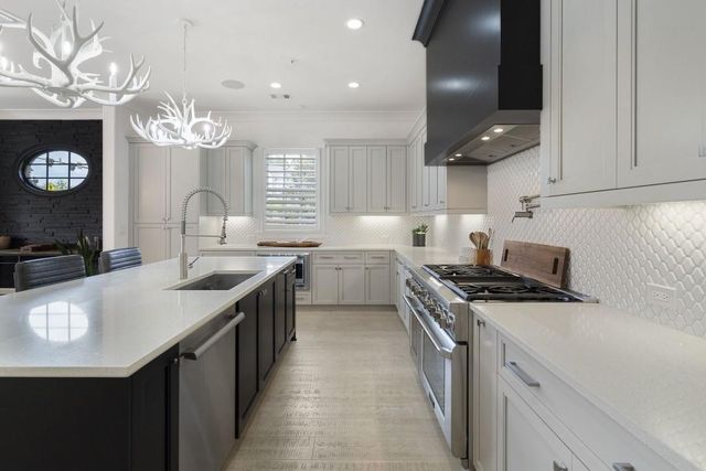 132 Grand Crescent, Alpharetta, GA 30009