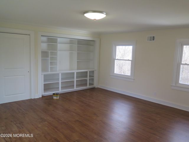 545 Cooper Road, Red Bank, NJ 07701