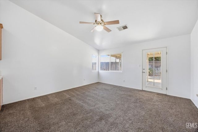 12208 Zion Court, Bakersfield, CA 93312