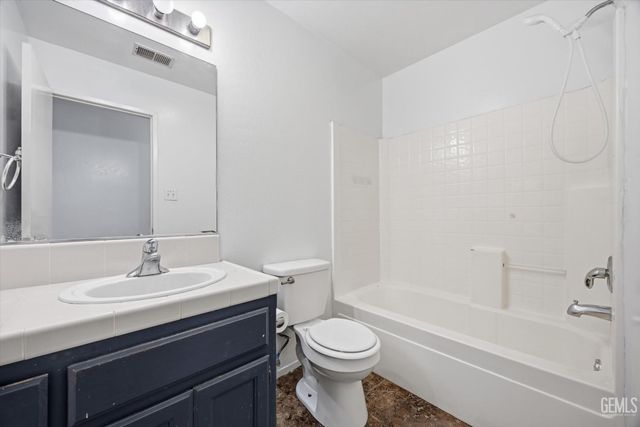 12208 Zion Court, Bakersfield, CA 93312