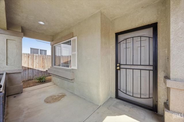 12208 Zion Court, Bakersfield, CA 93312