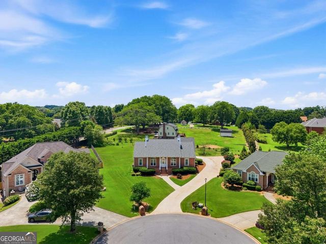 2860 Chardonnay Lane, Cumming, GA 30041
