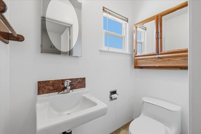951 Fairfield Avenue, Santa Clara, CA 95050