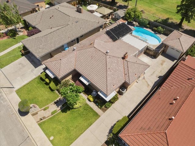 951 Fairfield Avenue, Santa Clara, CA 95050
