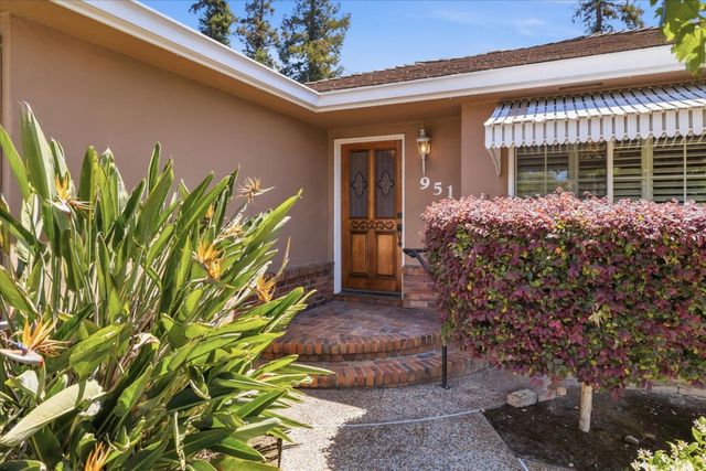951 Fairfield Avenue, Santa Clara, CA 95050