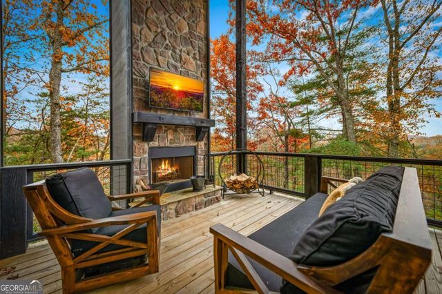 105 Snowy Road, Morganton, GA 30560