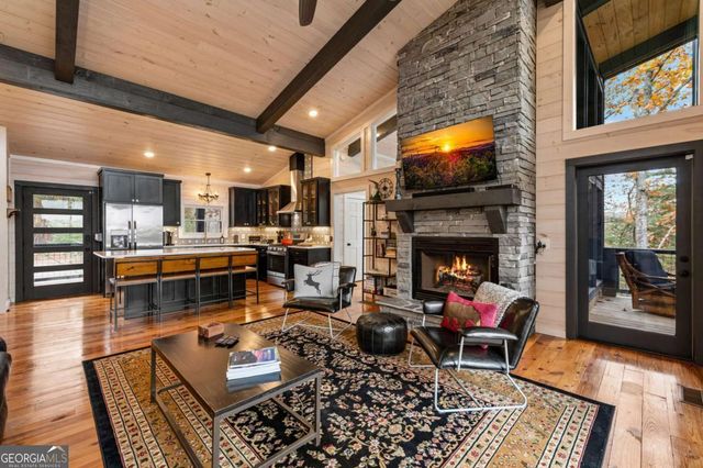 105 Snowy Road, Morganton, GA 30560