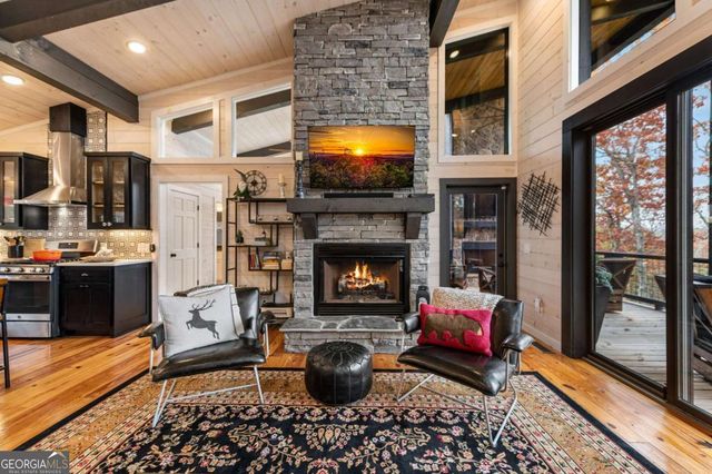 105 Snowy Road, Morganton, GA 30560