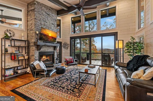 105 Snowy Road, Morganton, GA 30560