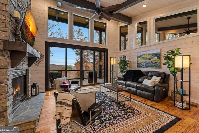 105 Snowy Road, Morganton, GA 30560