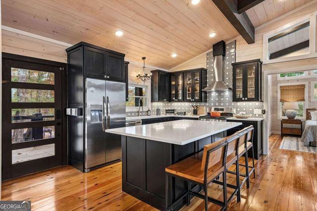 105 Snowy Road, Morganton, GA 30560