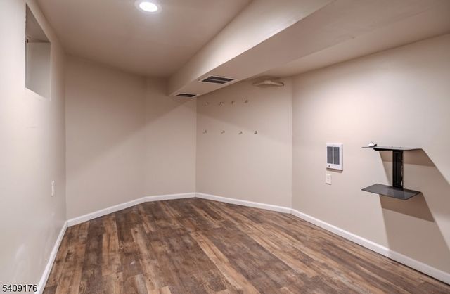 5 Hinrichs Pl 2, Bloomfield Twp., NJ 07003