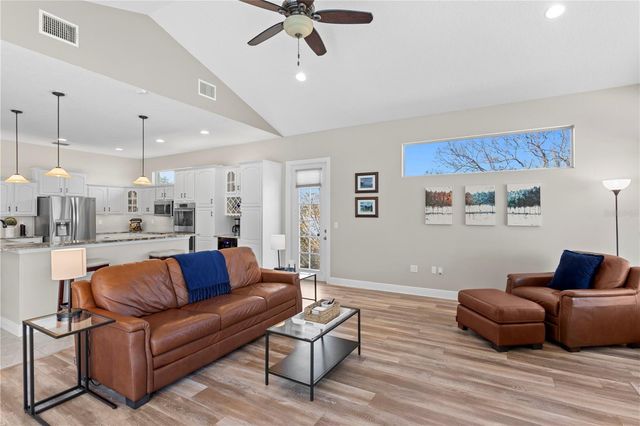 4302 FAIRCOURT DRIVE, Valrico, FL 33596